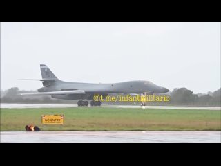 L’US Air Force a transféré des bombardiers B-1B Lancer d’une base au Texas vers une base à Fairford au Royaume-Uni