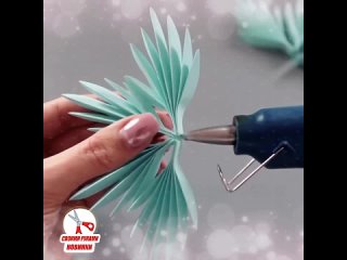 Снежинки из бумаги