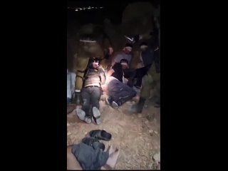 ◾A new video of Palestinian detainees have surfaced thanks to @MilitaryNewsEN. Probably they are some of the 1680 men the Israel