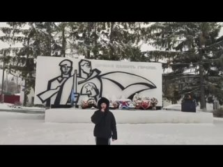 МОУ СОШ № 9, «Вечный огонь»- памятник шуянам-фронтовикам