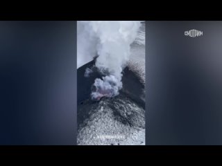 Новости. В Сети публикуют кадры извержения вулкана Ключевского