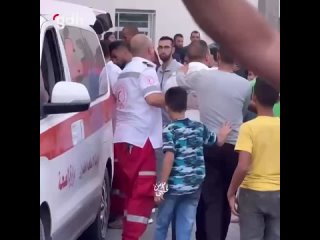В секторе Газа больницы и морги переполнены