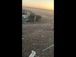 🇺🇦Кадры очередной «дороги смерти» с уничтоженной автомобильной и бронированной техникой боевиков ВСУ на Ореховском направлении