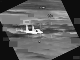 Во вторник вечером китайский истребитель пролетел над бомбардировщиком B-52H Stratofortress ВВС США над Южно-Китайским морем