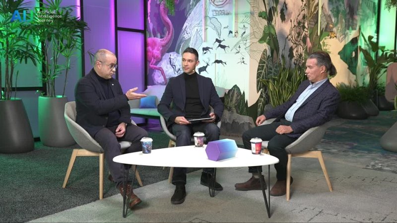  development in company. Sergey Malozyomov, TV host. Dmitry Vatolin, MSU. Albert Yefimov, Sber