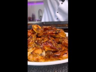 СОЧНЫЕ КРЫЛЫШКИ 🍗🤤 самый простой способ приготовления 👌🏼
Ингредиенты:
- крылья 2кг
- соус bbq 2ст.л
- горчица... (видео)