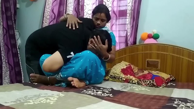 Hot Wife Rakhi In Blue Saree Fucks Her