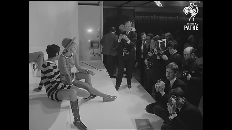 null Mary Quant Shoe Fashion Show London 1967 Vintage