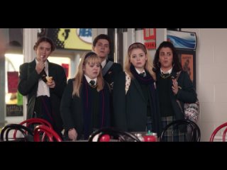 Девчонки из Дерри / Derry Girls: 2 - сезон, 5 - серия (2019)