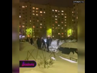 Дружелюбный сосед-снегоуборщик: сотни жителей воронежских ЖК сплотились и организовали массовую убор