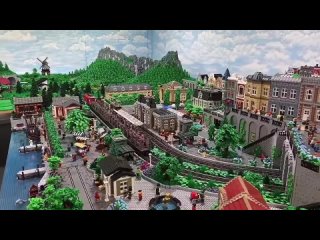 Автор канала Brickcrafts потратил 3 года на строительство города из LEGO