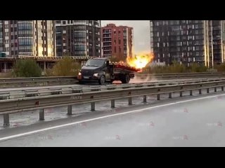 Стали известны подробности ДТП с пожаром на КАД в Петербурге
