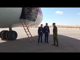 ⚡️Спецборт МЧС России доставил 21 тонну гуманитарной помощи для жителей сектора Газа в Арабскую Республику Египет. В аэропорту г