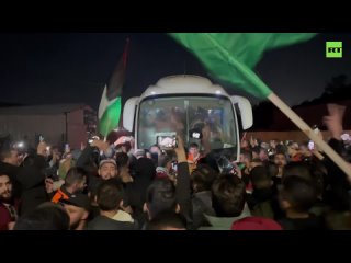 Palestinians rejoice in West Bank as they welcome prisoners released by Israel
