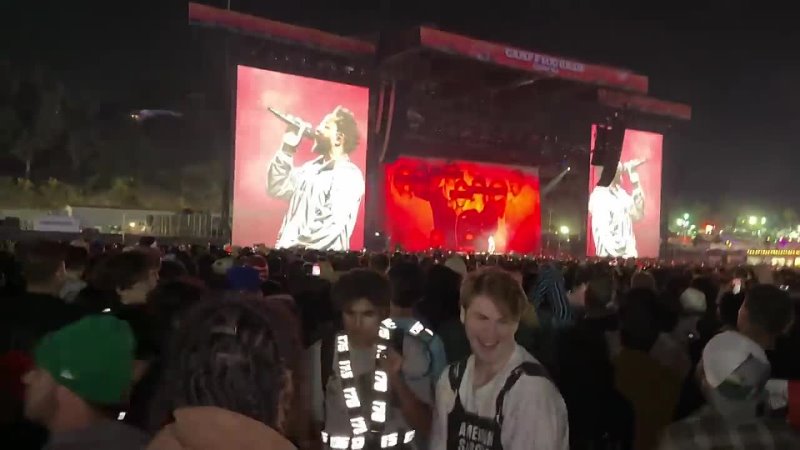 Kendrick Lamar and his bratishka live CAMP FLOG GNAW