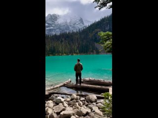 Канада 🇨🇦, 3 ледниковых озера с невероятным цветом воды бирюзового оттенка