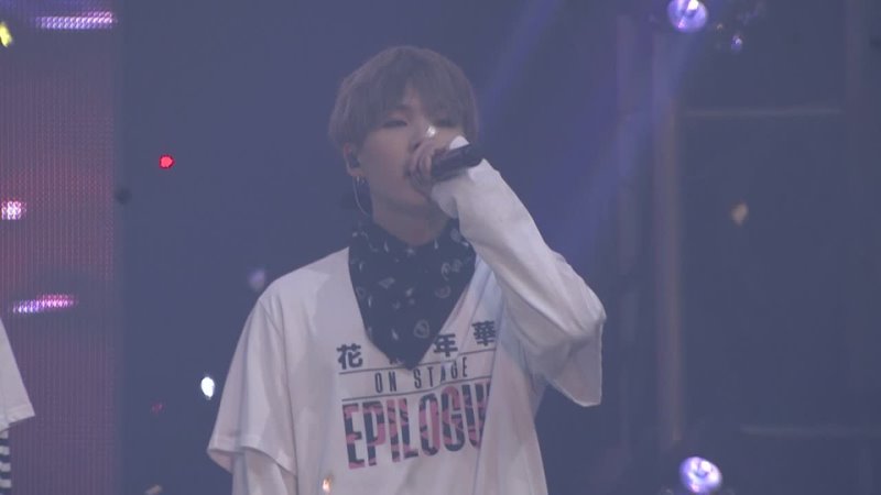 2016 BTS LIVE <화양연화 on stage : epilogue>