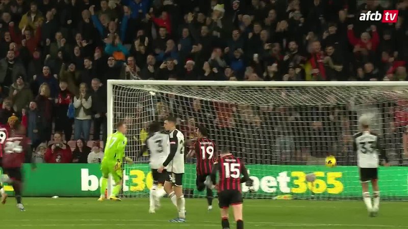 Sinisterra STUNNER and first penalty in 609 days in Fulham victory AFC Bournemouth 3 0