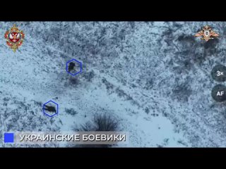 🇷🇺💣🇺🇦Дроны российского спецназа истребляют живую силу ВСУ

Операторы БПЛА 58 обСпН 1-го Донецкого АК меткими сбросами с ква