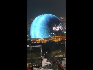 Хакеры взломали гигантскую сферу-экран в Лас-Вегасе и рекламируют “Прямую линию“ Владимира Путина | Политач