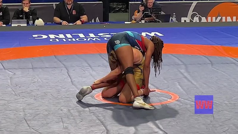 Womens Wrestling 76kg - Heavyweight Americans Exciting Bout