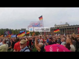 Klare Ansage bei der heutigen Demonstration vor dem Berliner Dom: „Wir holen uns unser Land zurück“, sagt Ulrich Siegmund, AfD-F