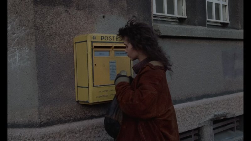 АНГЕЛЬСКАЯ ПЫЛЬ (1987) - драма, триллер, детектив. Эдуар Ньерман 1080p