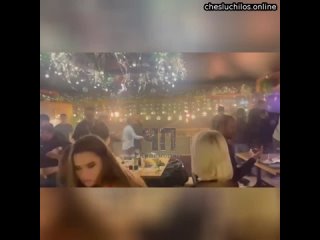 В Славянске-на-Кубани посиделка в местном ресторане переросла в потасовку со стрельбой  Местные люби
