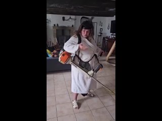 И все капли по стенам и мебели. Ужас - Надежда Махновская