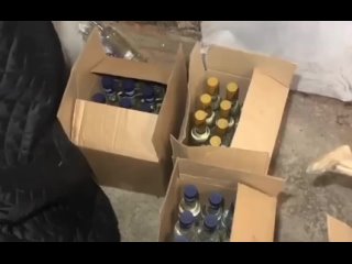 В Красноярске осудят пятерку бутлегеров, изготавливавших и продававших суррогатную водку