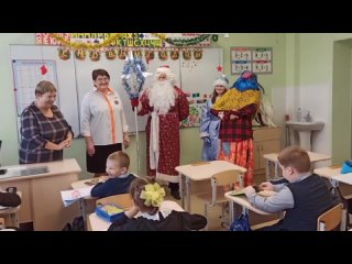 Российский Дед мороз для малышей