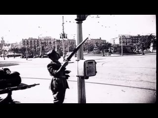 La Guerra Civil Española - 08 - La Sociedad En Guerra