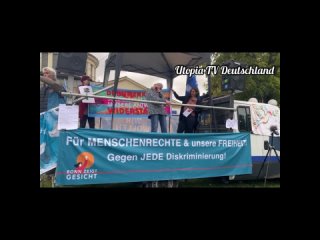 🥰 🥰 Kristine Karch vertrat am  die Kampagne bei der Friedensdemo in Bonn. 🥰 🥰