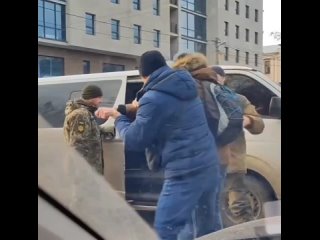 Kharkov, les commissaires militaires ont kidnapp un autre homme - les chasseurs des futurs officiers des forces arme