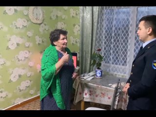 Полицейские Башкортостана вернули пенсионерке деньги, которые забрали мошенники