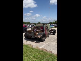 1947 International at Lonestar Round Up #sickcarsandtrucks #ratrod #ratrodtruck