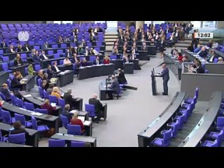🇩🇪  Scholz, die “beleidigte Leberwurst“ (Zitat Melnyk) verlässt den Bundestag