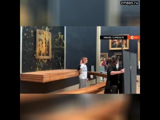 Активисты измазали супом стенд с картиной “Джоконда“ (“Мона Лиза“) итальянского живописца Леонардо д