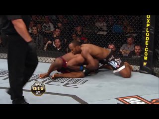 Claude Patrick vs Daniel Roberts UFC 129 - 30 апреля 2011