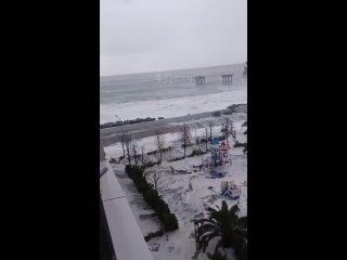 Sochi🇷🇺    Footage of the strongest storm in Crimea - wind speed reached 144 km/ h