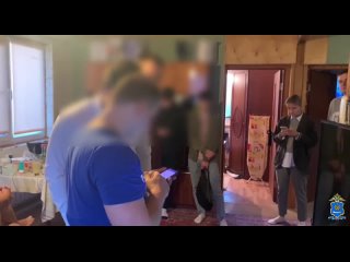 В Астрахани задержан мужчина, нелегально передававший бизнесменам сведения об умерших