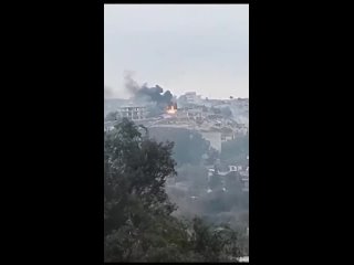 ️A van is burning in Hula (Lebanon) as a result of the Israeli occupation targeting the town