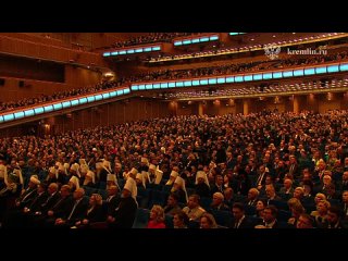 Президент России В.В.Путин в формате видеоконференции выступил на пленарной сессии Всемирного русского народного собора. Централ