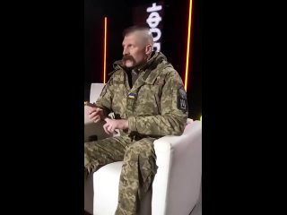 Апогей идиотизма украинской госпропаганды: Если не хотите попасть в мясные штурмы  бегом бегите в ВСУ!