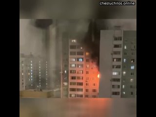 В Москве вчера загорелась квартира из-за китайской гирлянды на занавесках – погибло два ребёнка.  Че