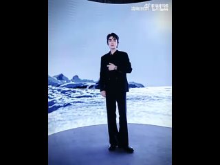 #ZhuYilong Невозможно узнать слишком много о том, кого любишь.