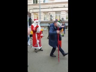 Відео від Приемная Деда Мороза и Снегурочки!