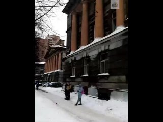 Петербуржцы не дают снести здание ВНИИБа