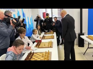 15 января в Липецке открыл свой очередной Шахматный клуб в Штабе Общественной поддержки Единой России!