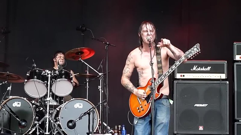 High on Fire Snakes for the Divine ( Live at Sweden Rock, June 11th,